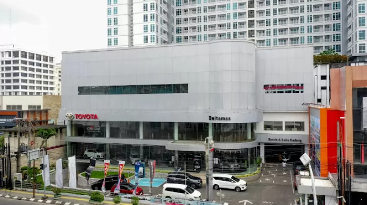 Toyota Deltmas Medan